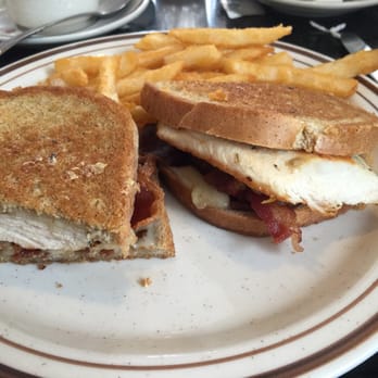 Great Valley Diner - Really dry and greasy "grilled" chicken sandwich - Diners Near Me - Malvern, Pennsylvania Great Valley Diner - Really dry and greasy "grilled" chicken sandwich - Diners Near Me - Malvern, Pennsylvania