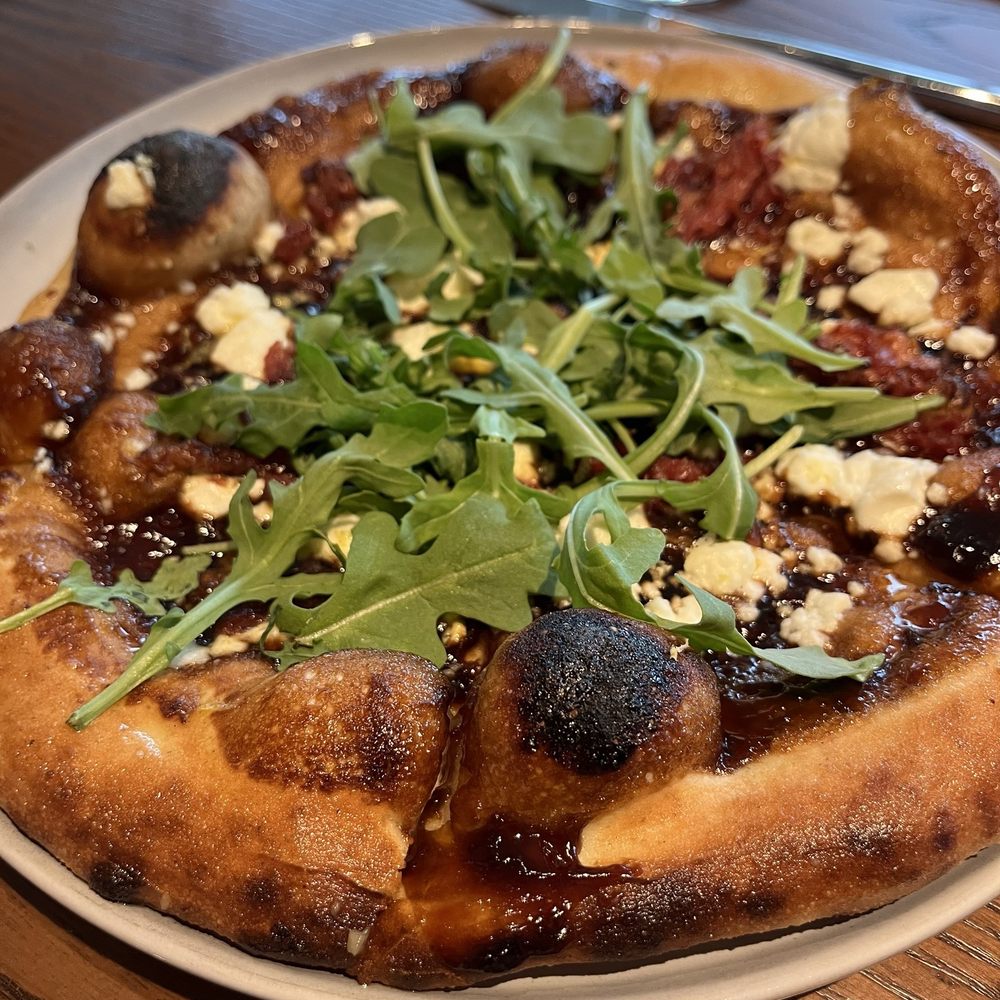 Edwin - Peking pizza - American Near Me - Breckenridge, Colorado Edwin - Peking pizza - American Near Me - Breckenridge, Colorado