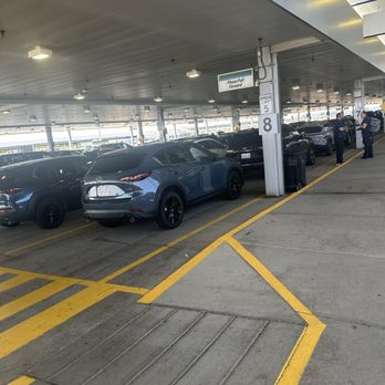 Alamo Rent A Car - Check in Area - Car Rental Near Me - Denver, Colorado