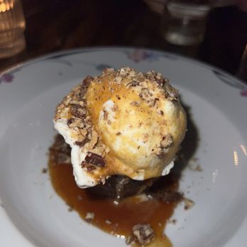 The Gibson Room - Toffee pudding - New American Near Me - Miami, Florida The Gibson Room - Toffee pudding - New American Near Me - Miami, Florida
