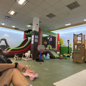 Rockin' Kids Burbank - Venues & Event Spaces Near Me - Burbank, California