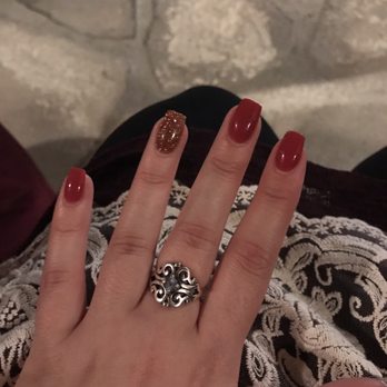 E'Shee Nails Spa - Nails by Van - Waxing Near Me - Austin, Texas