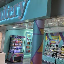 La Biscuitery - Montréal Aéroport