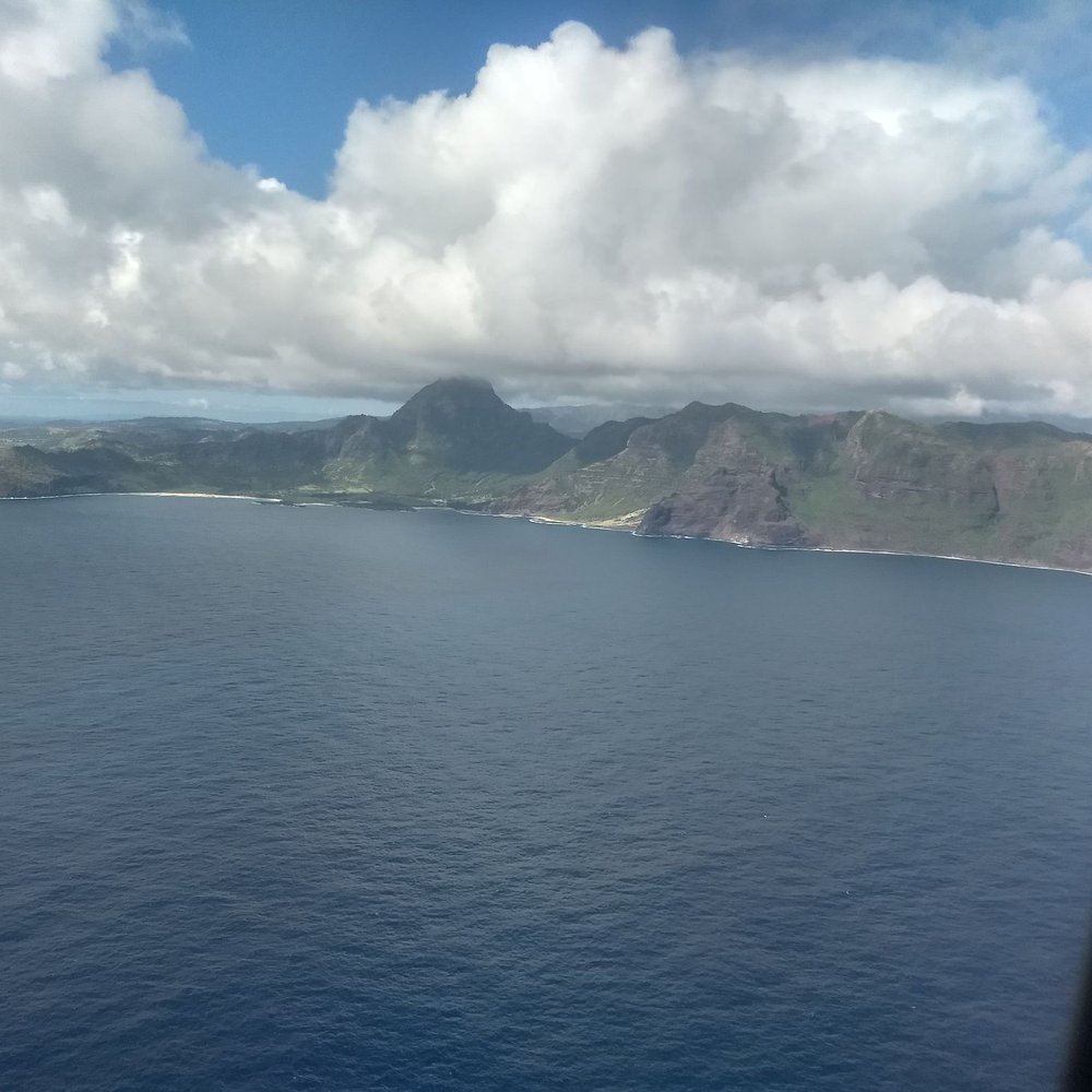 Alaska Airlines - Landing approach to Lihue Airport, Kauai, December 2019 - Airlines Near Me - San Jose, California Alaska Airlines - Landing approach to Lihue Airport, Kauai, December 2019 - Airlines Near Me - San Jose, California