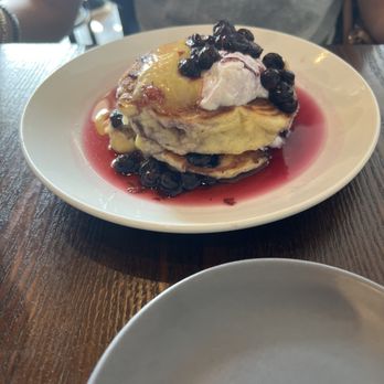 Jealous Fork - Lemon Curd & Blueberry - Pancakes Near Me - Miami, Florida