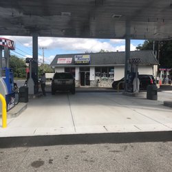 Road Runners is also a food mart