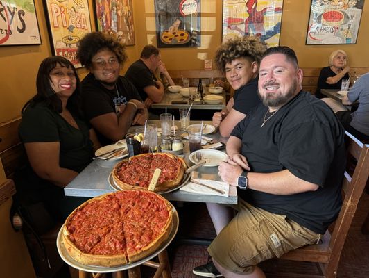 Zachary's Chicago Pizza by null