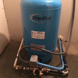 Plumb Perfect Plumbing - 20gal pressure tank