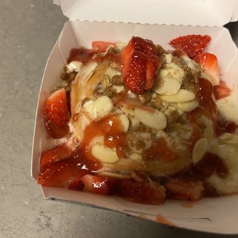 Cinnaholic - Cinnamon roll with cream cheese, strawberries, jam, almonds, and pie crumbles. - Desserts Near Me - Atlanta, Georgia Cinnaholic - Cinnamon roll with cream cheese, strawberries, jam, almonds, and pie crumbles. - Desserts Near Me - Atlanta, Georgia