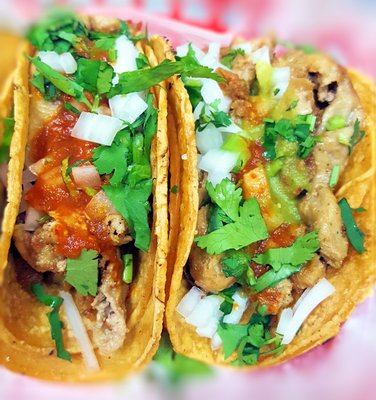 Los Tacos by null