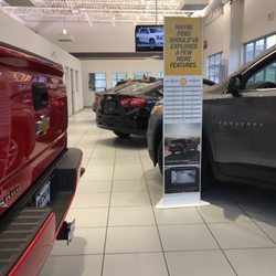 Jim Shorkey Murrysville Chevrolet - Dealership salesman side with offices and finance and sales manager in back
