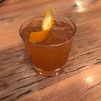 Moku Kitchen - The New Style - Cocktail Bars Near Me - Honolulu, Hawaii