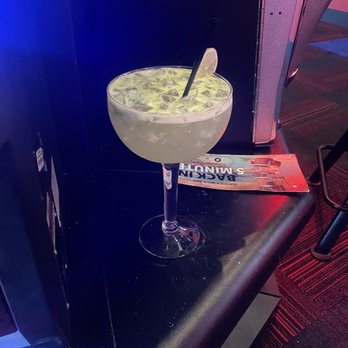 Mariachi's - Jalapeño margarita (large) - Mexican Near Me - Millstadt, Illinois Mariachi's - Jalapeño margarita (large) - Mexican Near Me - Millstadt, Illinois