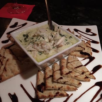Amber Lantern Restaurant - Lump crab spinach and artichoke dip - Seafood Near Me - Chesapeake, Virginia
