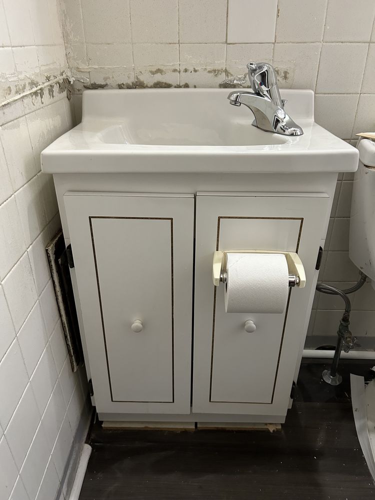 Slide of Kaleb's Kustom Plumbing