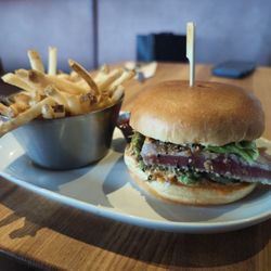 Tap & Barrel - Convention Centre