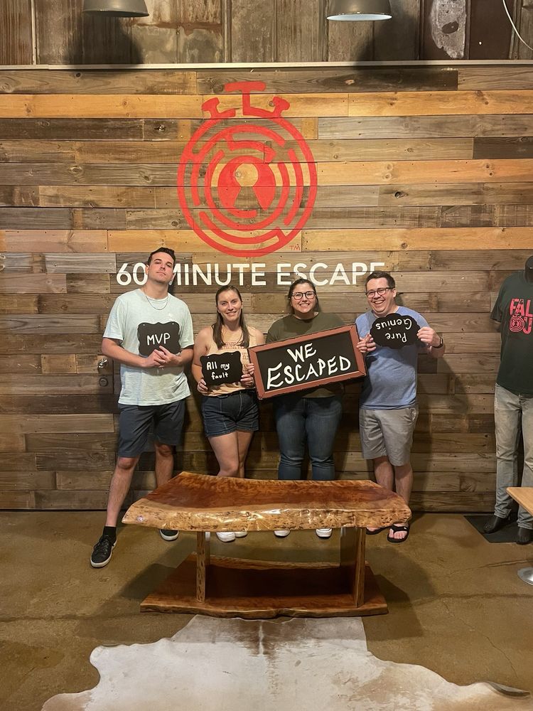 60 Minute Escape Game
