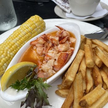 Side Street Cafe - Serena's Lobster - American Near Me - Bar Harbor, Maine