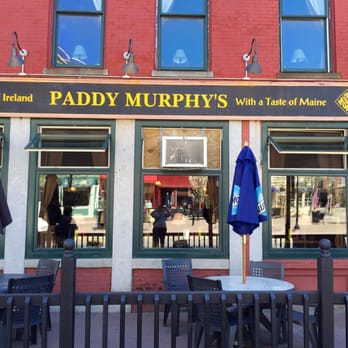 Paddy Murphy's Irish Pub - Side of the restaurant with outside seating - Irish Pub Near Me - Bangor, Maine