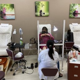 Pedicure stations separated. Only one service at a time but they are back open! Pedicure stations separated. Only one service at a time but they are back open!