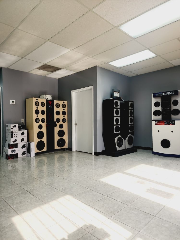 CAR AUDIO ZONE 256 Photos & 60 Reviews 6125 W Sam Houston Pkwy N