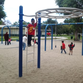 Wardlow Park - Parks Near Me - Long Beach, California Wardlow Park - Parks Near Me - Long Beach, California