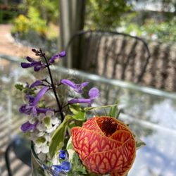 Gardenia's Bistro - Flowers