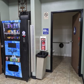 Thrifty Wash Plus - Thrifty Wash Plus, Bakersfield - Laundromat Near Me - Bakersfield, California Thrifty Wash Plus - Thrifty Wash Plus, Bakersfield - Laundromat Near Me - Bakersfield, California