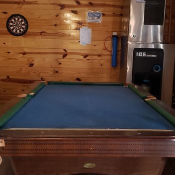 Horseshoe Lodges - Laundry/pool room and free ice - Vacation Rentals Near Me - Midland, Texas Horseshoe Lodges - Laundry/pool room and free ice - Vacation Rentals Near Me - Midland, Texas