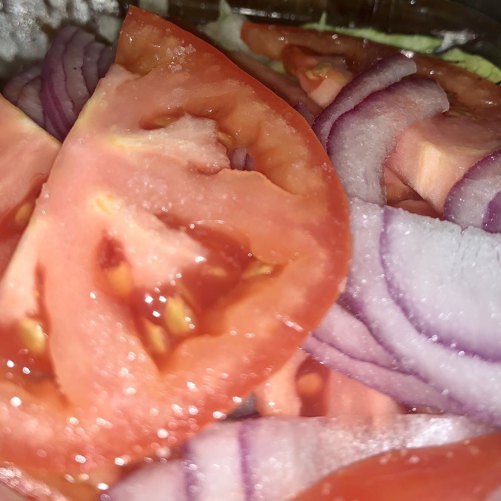 Pupuseria Mi Ranchito - Ensalada de Cebolla y Tomate yum - Salvadoran Near Me - Kingston, New York Pupuseria Mi Ranchito - Ensalada de Cebolla y Tomate yum - Salvadoran Near Me - Kingston, New York