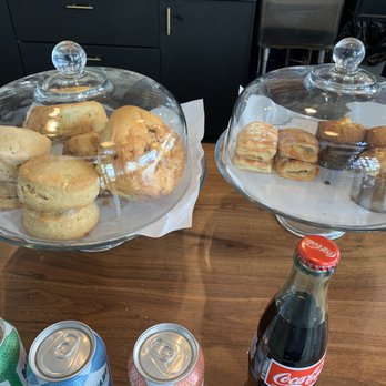 East Pole - Snacks - Coffee Roasteries Near Me - Atlanta, Georgia East Pole - Snacks - Coffee Roasteries Near Me - Atlanta, Georgia