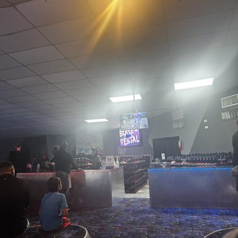 Skate Zone - Seating and skate rental - Skating Rinks Near Me - Crofton, Maryland