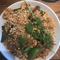 Chicken Pad Thai