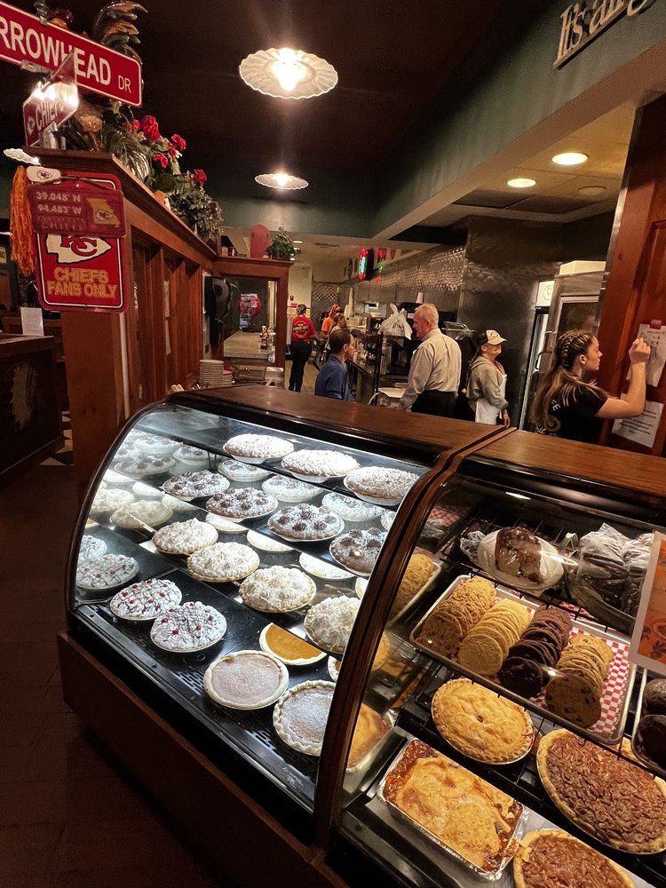 Corner Cafe - Independence
