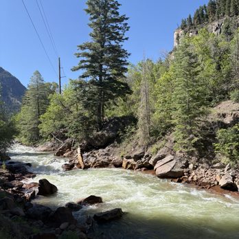Hot Springs Inn - Beautiful views, right on the river - Hotels Near Me - Ouray, Colorado