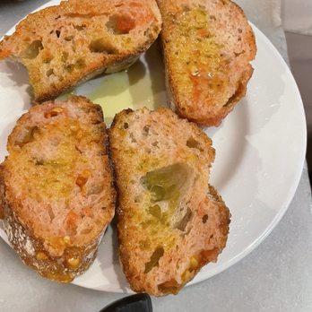 El Xampanyet - Tomato toast - Tapas Bars Near Me - Barcelona, B
