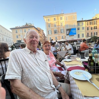Giordi - Fam seated for dinner at Giordi in Rome. - Restaurants Near Me - Rome, RM