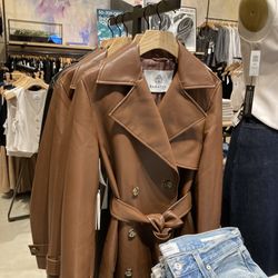 Aritzia