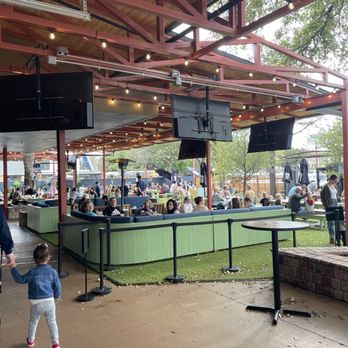 Birdie's Eastside - Bars Near Me - Dallas, Texas
