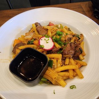 OMELI Kitchen - Macaroni w/ Filet Mignon - Vietnamese Near Me - Fullerton, California