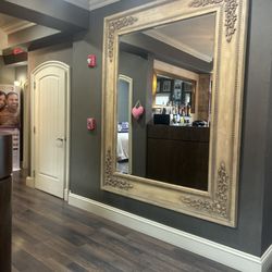 Invidia Salon And Spa
