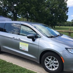 Harbor Country Transportation - 2017 Chrysler Pacifica seats 7 comfortably