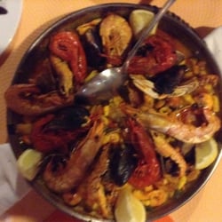 El Pikoteo - Had a wonderful dinner. Staff were excellent - dessert was nothing special,