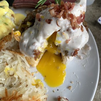 Cafe Topes - First bite of the country Benedict - Coffee & Tea Near Me - Carlsbad, California Cafe Topes - First bite of the country Benedict - Coffee & Tea Near Me - Carlsbad, California
