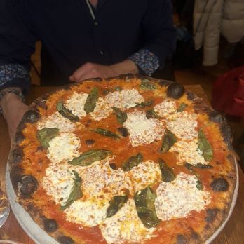 Bar Rosina's - MARGHERITA PIE - Pizza Near Me - Greenwich, Connecticut