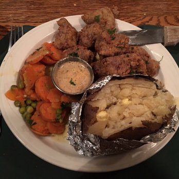 Huntergreen Inn & Pub - a plate of food - American Near Me - Raymond, Illinois Huntergreen Inn & Pub - a plate of food - American Near Me - Raymond, Illinois