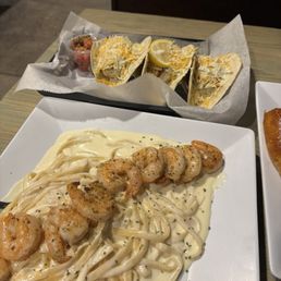 Shrimp Alfredo