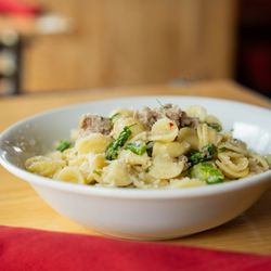 Evviva Trattoria