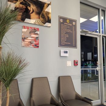 KJ Barbershop - Barbers Near Me - Temple Terrace, Florida