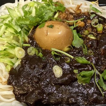 Noodle Pot - Old Beijing Style Zajiang Noodle with Pork - Chinese Near Me - Las Vegas, Nevada Noodle Pot - Old Beijing Style Zajiang Noodle with Pork - Chinese Near Me - Las Vegas, Nevada
